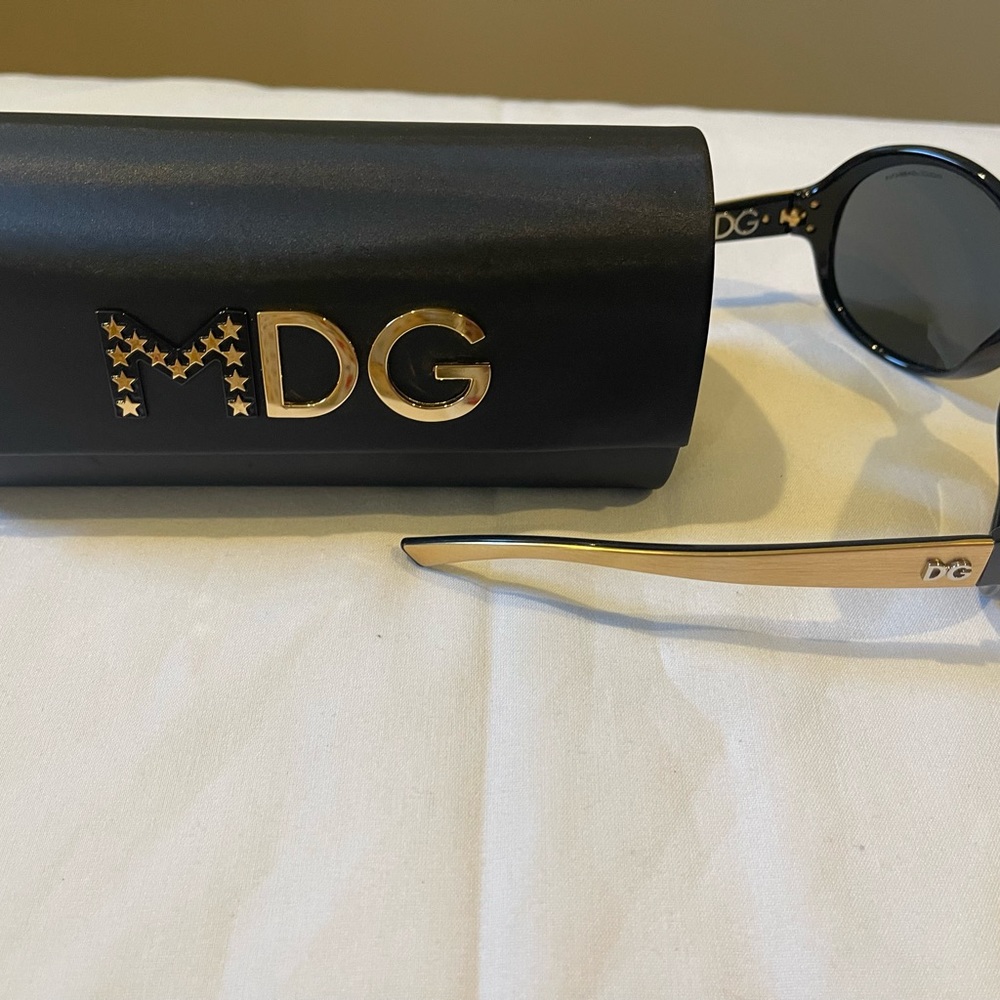 Dolce & Gabbana Madonna Black Sunglasses - Picture 7 of 10